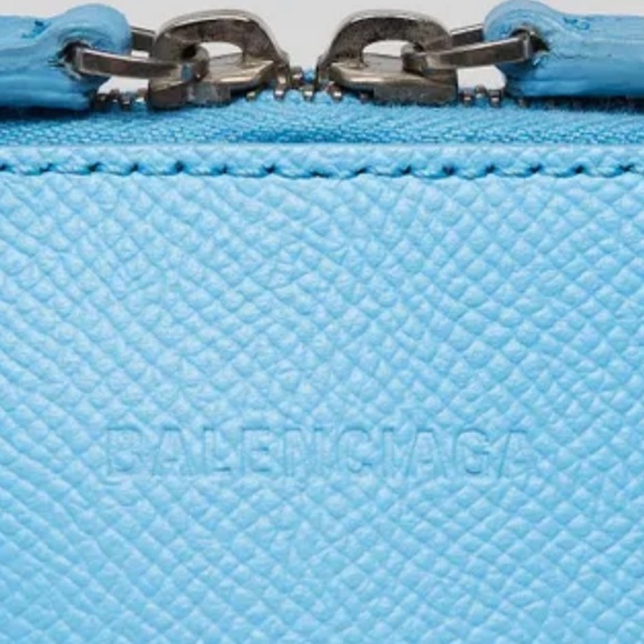 XXS Light Blue Pebbled Balenciaga Logo CrossBody bag - Picture 13 of 16
